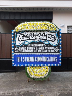 Papan Bunga Duka di Kartasura